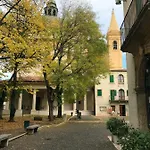 Semesterbostad Residenza Montebello Verona